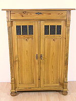 Vertiko antik